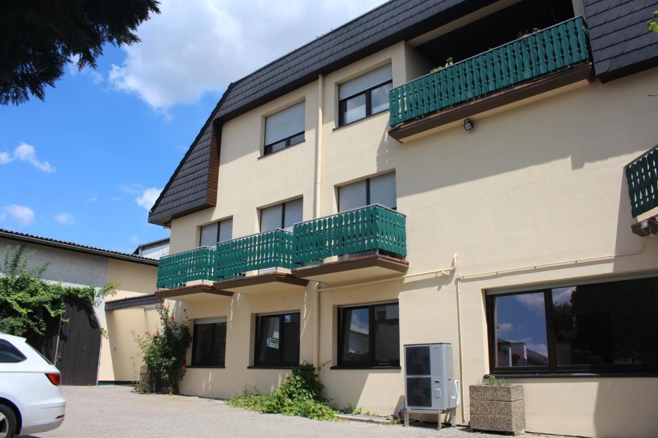 Hotel Gruener Baum Bretzenheim Exteriör bild